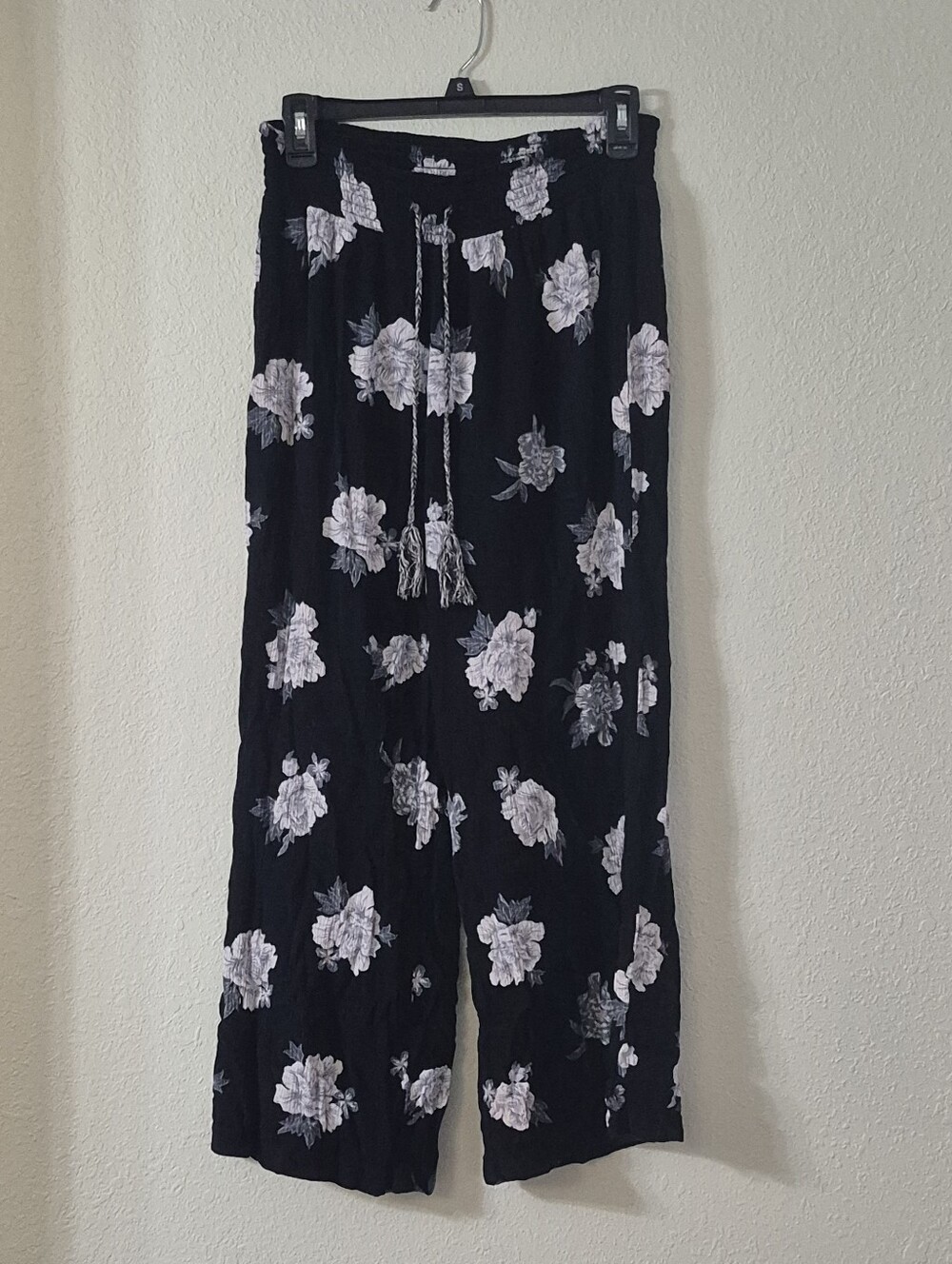 No Boundaries Black Floral Wide Leg Drawstring Pants